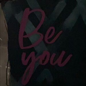 Meet your Posher, Mani